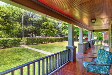 650 Davie Ave, Statesville, NC 28677 - photo 2