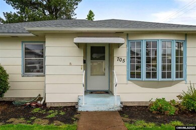 705 11th Ave SW, Albany, OR 97321 - photo 4