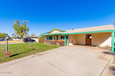 446 E Loyola Dr, Tempe, AZ 85282 - photo 2