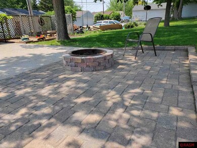 1026 S Broadway St, New Ulm, MN 56073 - photo 4