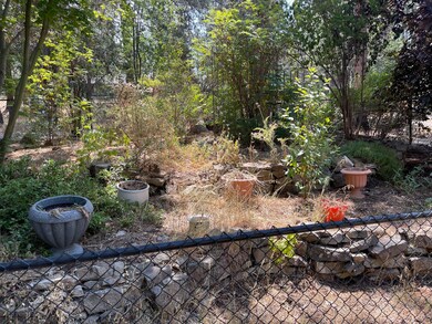 18844 Shoshone Rd, Bend, OR 97702 - photo 2