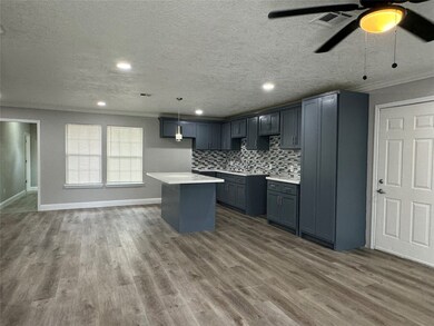 10310 Rambling Trail, Houston, TX 77089 - photo 3