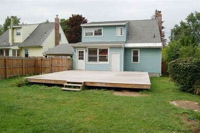 114 Washington Ave W, Rensselaer, NY 12144 - photo 2