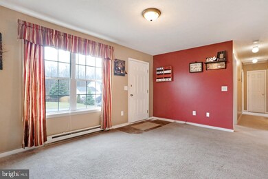 172 Longwood Dr, Bunker Hill, WV 25413 - photo 7