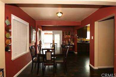 952 W Laurel St, Compton, CA 90220 - photo 7