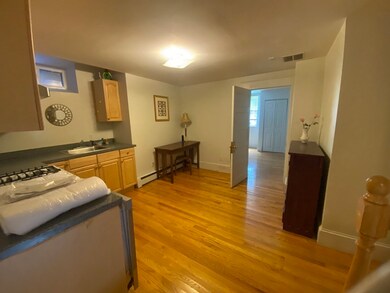 274 Tappan St unit 1, Brookline, MA 02445 - photo 4