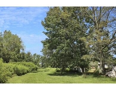 175 Sutton Ave, Oxford, MA 01540 - photo 4