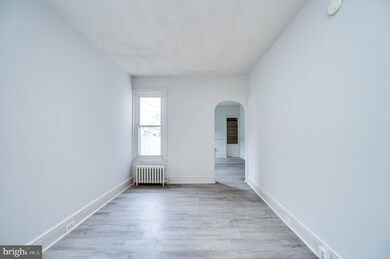 512 Moss St, Reading, PA 19604 - photo 4