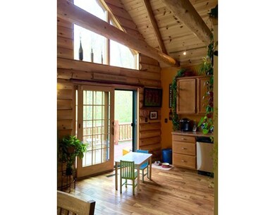 860 Methuen St, Dracut, MA 01826 - photo 2