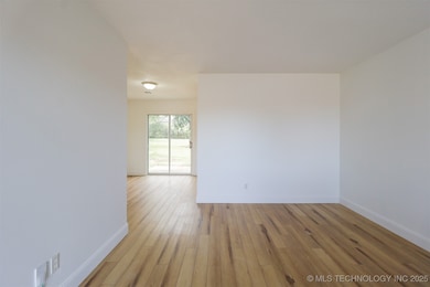 1119 N Kansas Ave, Claremore, OK 74017 - photo 4