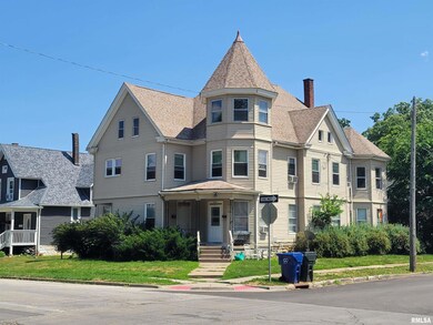 1421 Grand Ave, Davenport, IA 52803 - photo 3