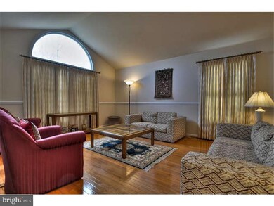 4 Waverly Place, Monmouth Junction, NJ 08852 - photo 3