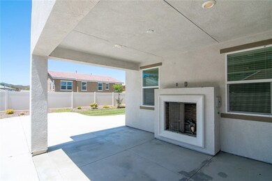 45673 Nora Cir, Temecula, CA 92592 - photo 6