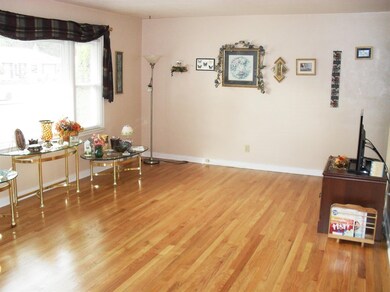 3237 Garfield Ave, Highland, IN 46322 - photo 6