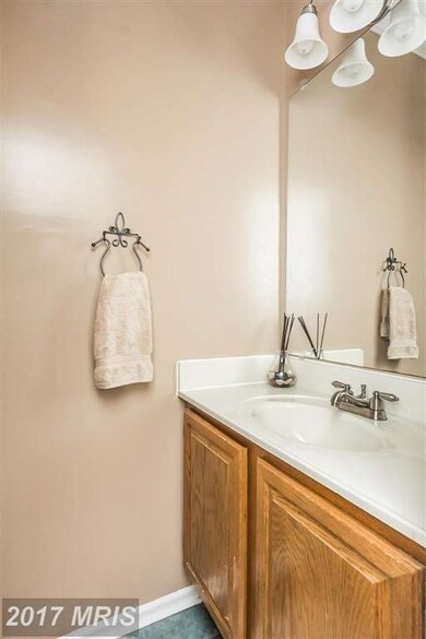 8 Tigreff Ct, Parkville, MD 21234 - photo 7