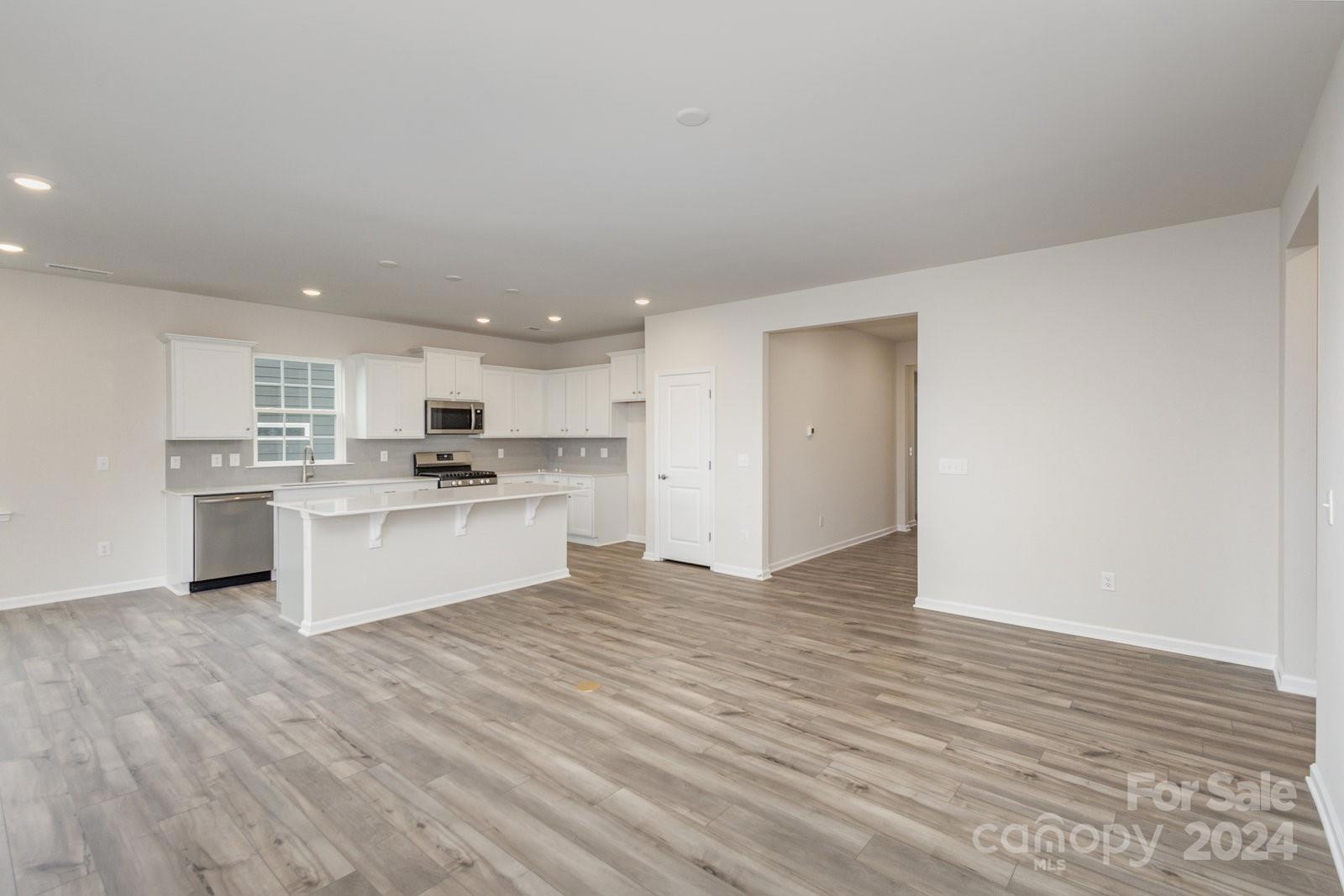 165 White Apple Way, Statesville, NC 28625 - photo 3