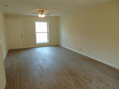 2224 Avis St, Mesquite, TX 75149 - photo 2