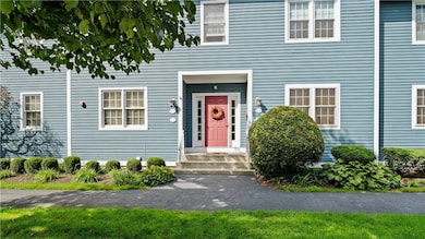 99 Post Rd unit 3, Warwick, RI 02888 - photo 2
