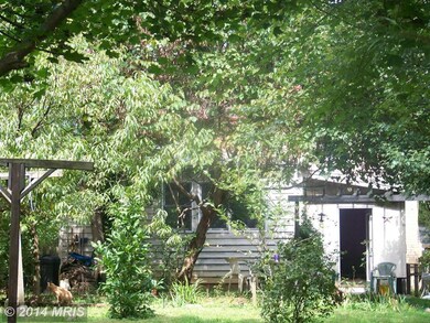 320 W German St, Shepherdstown, WV 25443 - photo 6