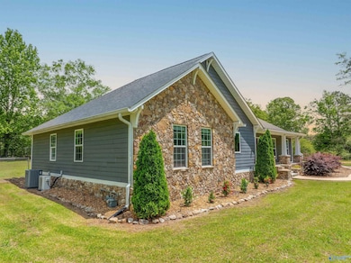 4198 Pilgrims Rest Rd, Gadsden, AL 35907 - photo 4