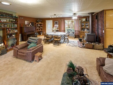 32037 S Wright Rd, Molalla, OR 97038 - photo 2