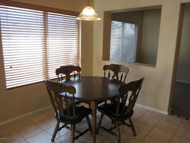 Eat-in Kitchen