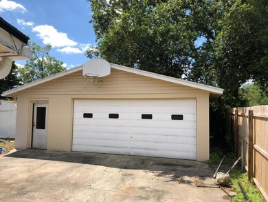 6966 Sonora Dr N, Jacksonville, FL 32244 - photo 2