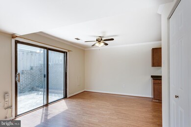 18627 Sage Way, Germantown, MD 20874 - photo 5