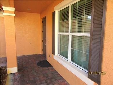 223 11th Square SW, Vero Beach, FL 32962 - photo 2