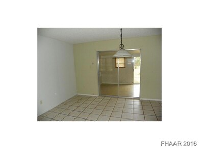 932 Edwards St, Copperas Cove, TX 76522 - photo 4