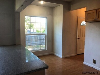 604 E Main St, Sheridan, OR 97378 - photo 3