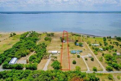 1905 County Road 2160, Corsicana, TX 75109 - photo 2