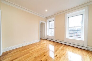 538 Bramhall Ave unit 4, Jersey City, NJ 07304 - photo 4