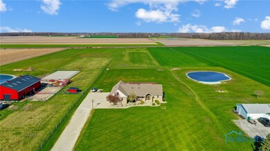 19461 Pemberville Rd, Pemberville, OH 43450 - photo 4