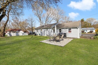 8 Pond St, Bellingham, MA 02019 - photo 5