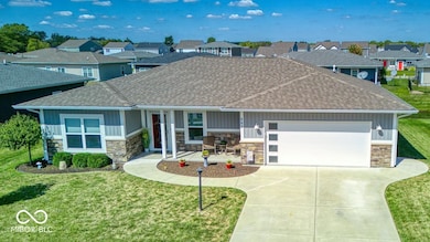 662 S Sobota Way, Trafalgar, IN 46181 - photo 3