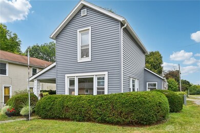 315 Linden St, Bellefontaine, OH 43311 - photo 2