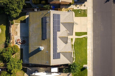 1833 Rail St, Manteca, CA 95337 - photo 2