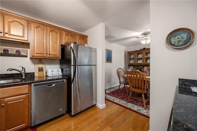 402 New River Rd unit 103, Manville, RI 02838 - photo 4
