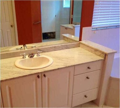 4687 NW 112th Ct, Doral, FL 33178 - photo 6