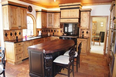 Newer $150k Kitchen with Spacious Island and High 
