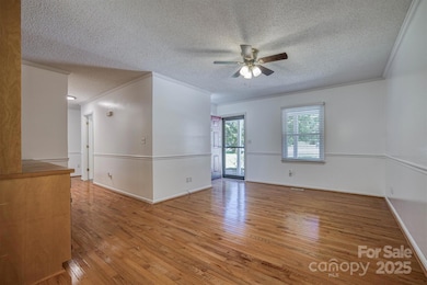 3318 Danial St, Conover, NC 28613 - photo 6