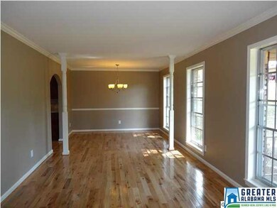 Living room/dining room...look at the hardwood flo