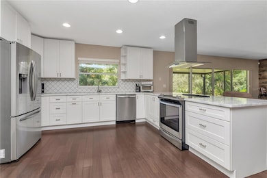 4404 Hickory Branch Ct, Brandon, FL 33511 - photo 5