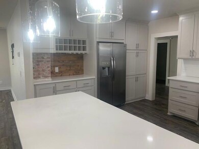 103 W Saunders St, Decatur, TX 76234 - photo 4