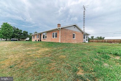 86 Caddy Dr, Martinsburg, WV 25405 - photo 4