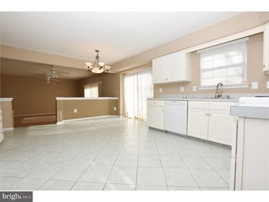 11 Winfield Cir, Sewell, NJ 08080 - photo 4