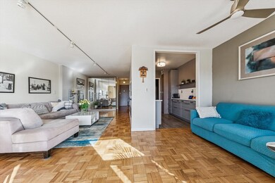 The Blue Building unit 5F, Bronx, NY 10463 - photo 4