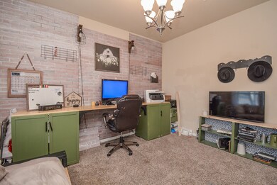 714 Rim Water Dr, Alvin, TX 77511 - photo 7