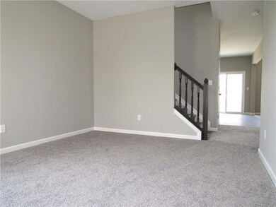 2518 Shadow Bend Dr, Columbus, IN 47201 - photo 5